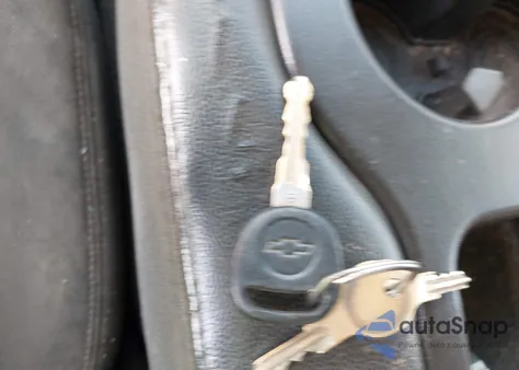 2010 Chevrolet Silverado 1500 Work Truck z USA, uszkodzony, nr VIN 1GCSCPEX5AZ150665